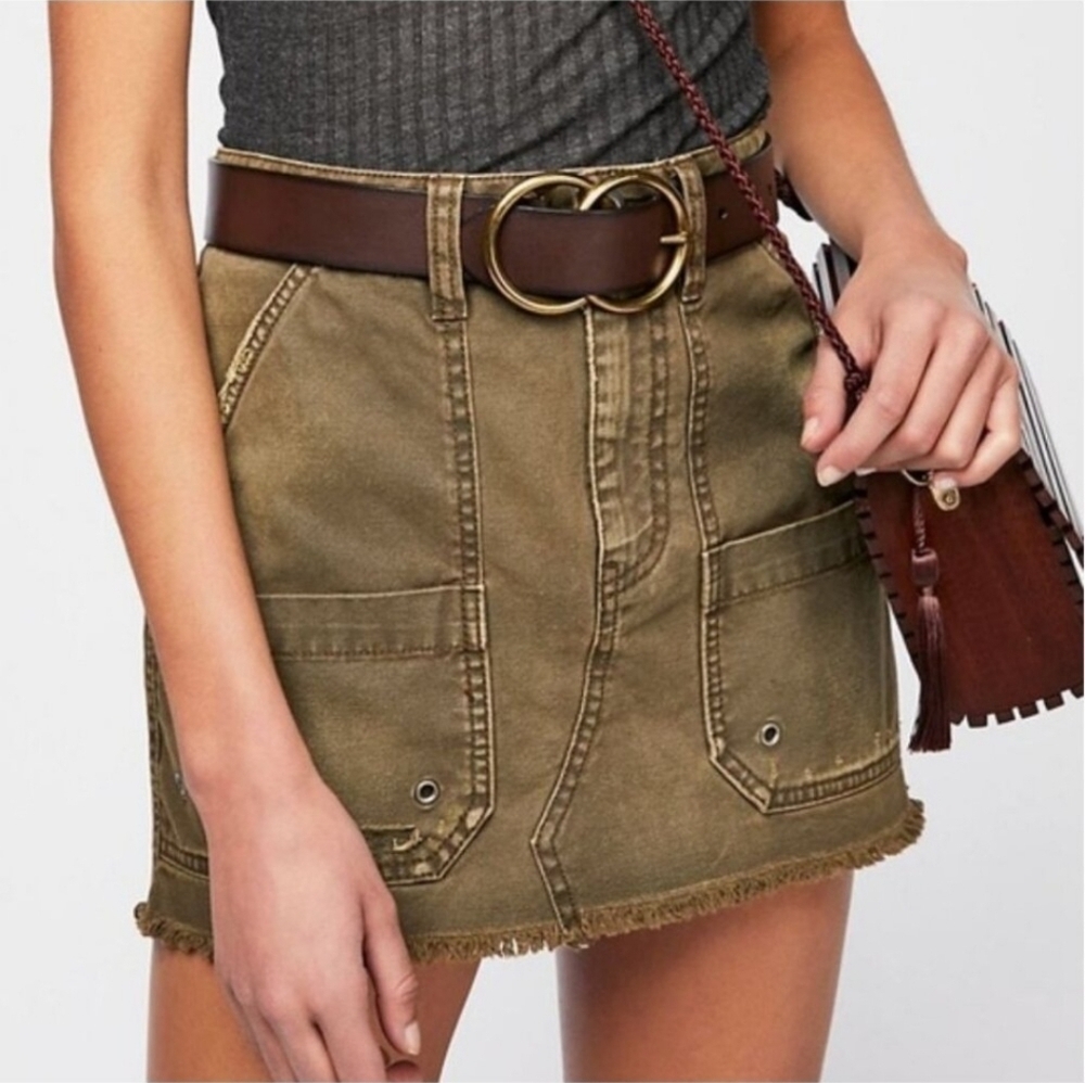 Free People Olive Green Distressed Frayed Hem Mini Cargo Skirt Size 25